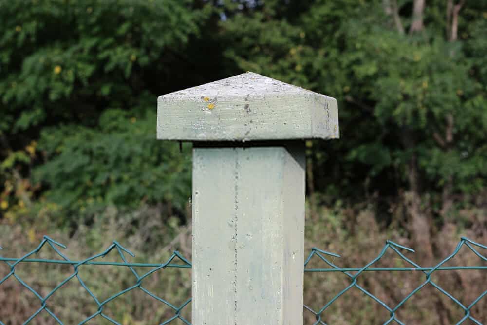 What is a fence post